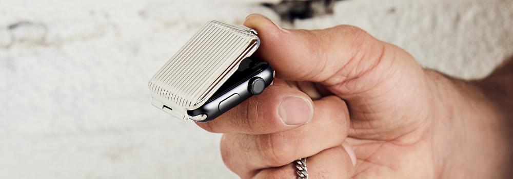 Up Close & Giftable: Bucardo's Pocket Watch accessory for Apple Watch